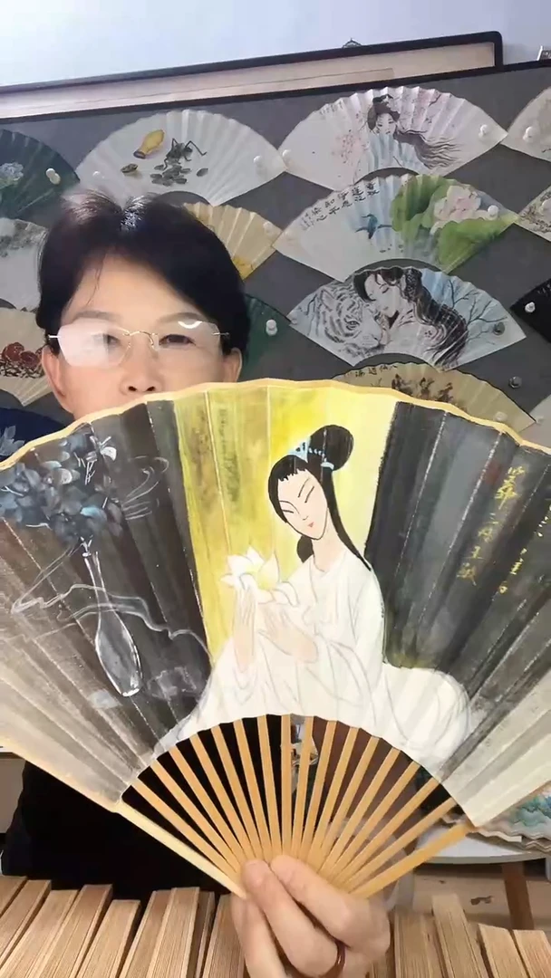 扇子九五寸十八方玉竹折扇
