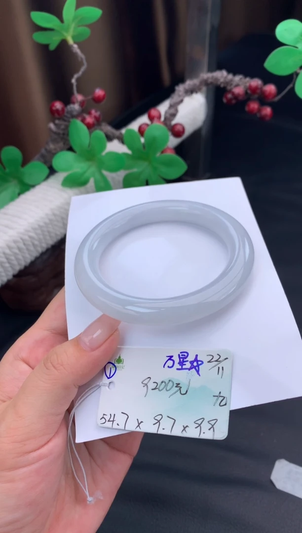 未镶嵌手镯翡翠翡翠自带#送人#，假一赔三