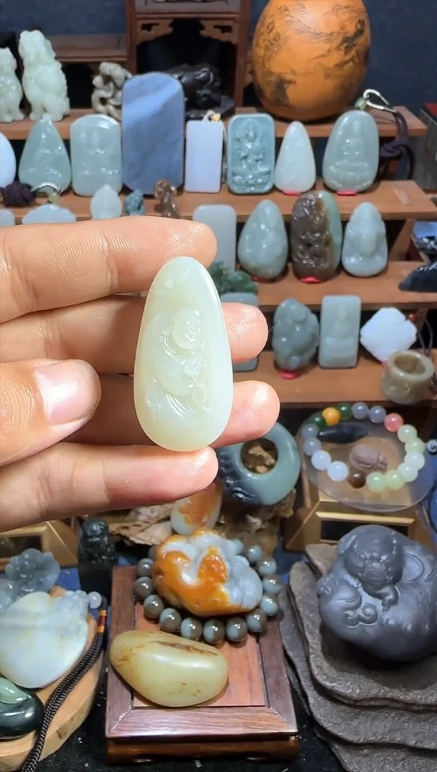 颈饰未镶嵌和田玉20