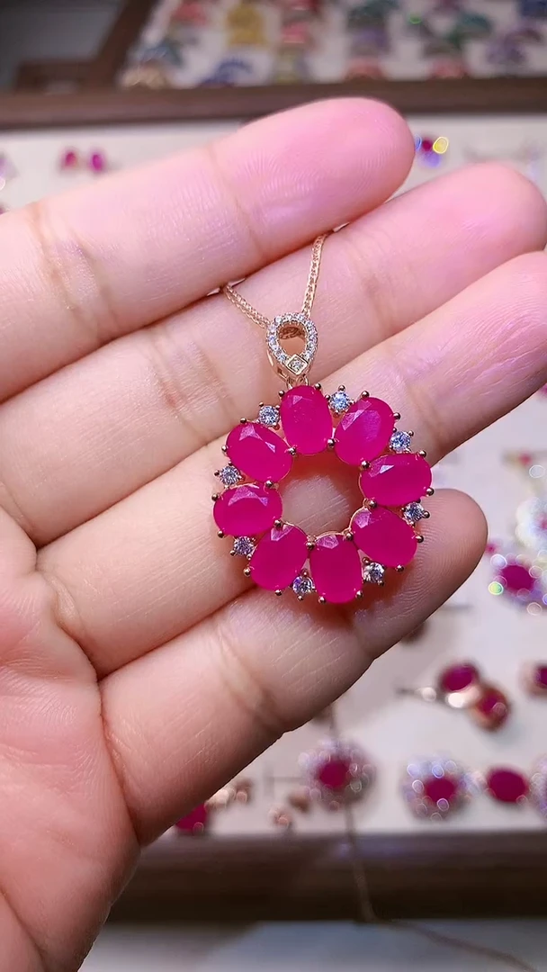 【闪购商品】红宝石颈饰银S925镶嵌000