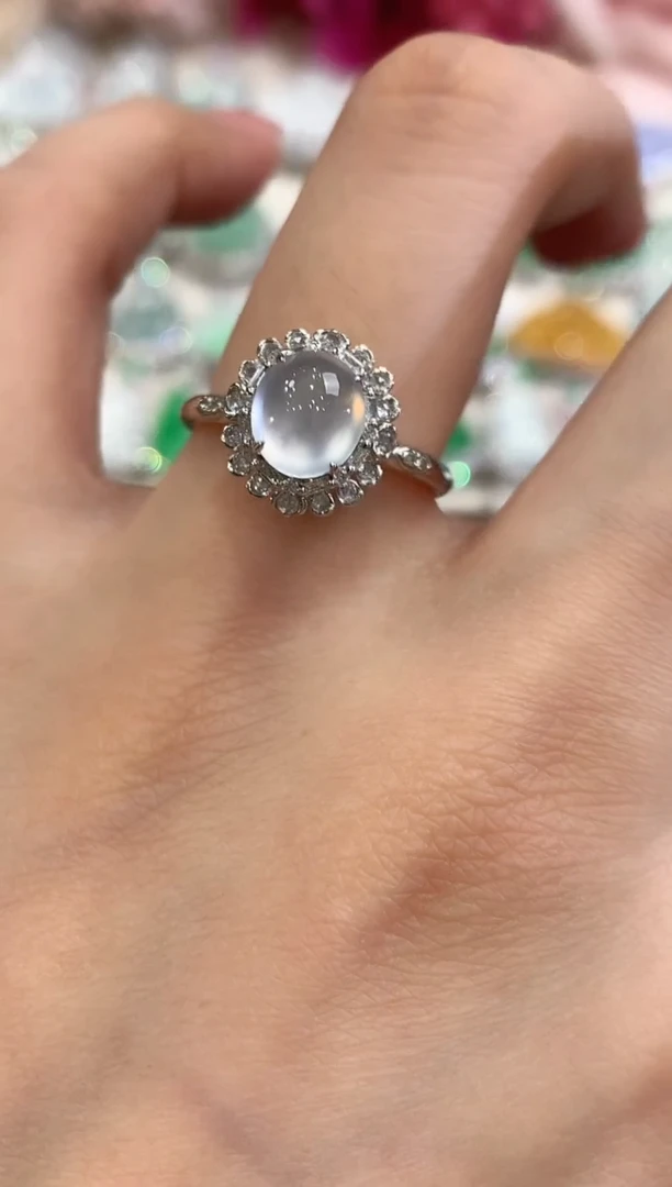 18K金镶嵌戒指翡翠q10