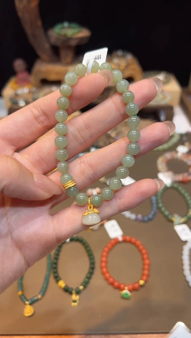 手饰和田玉未镶嵌手饰@@5558