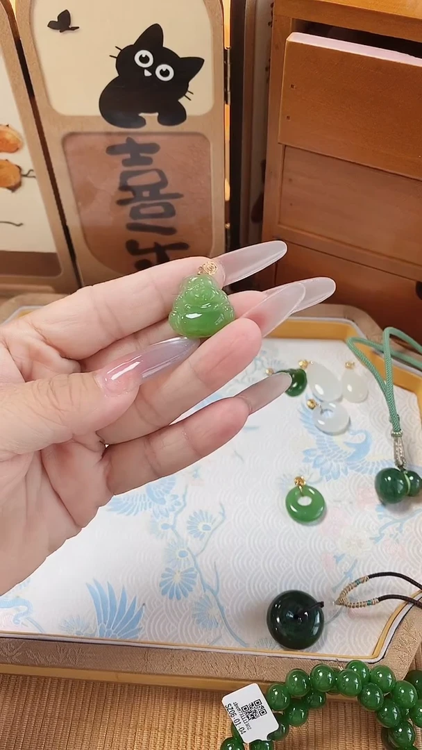 颈饰18K金镶嵌和田玉fs