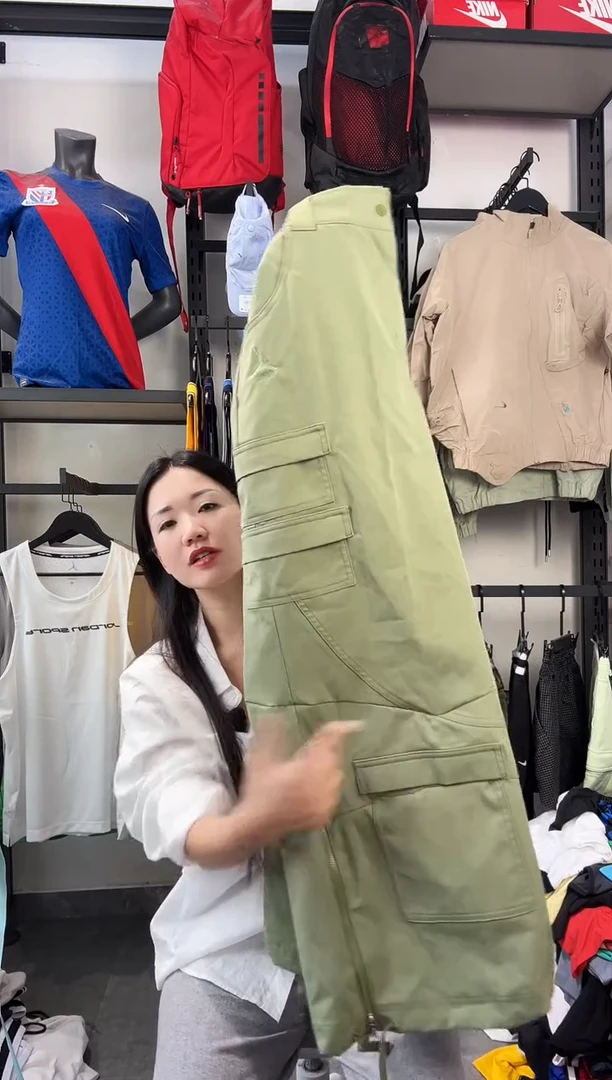 189  ·编码 瑕疵款直播间过款为准 尺码·L