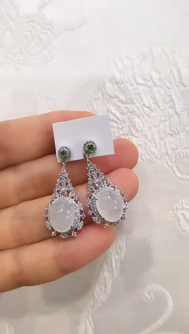 翡翠银S925镶嵌颈饰国风