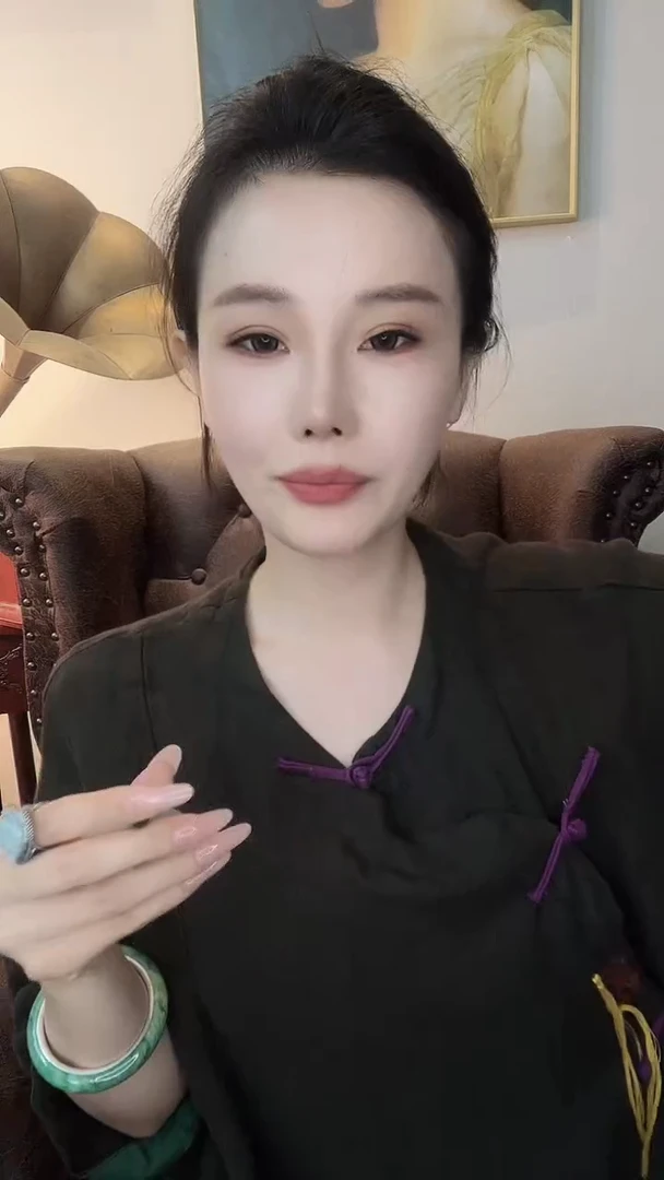 颈饰未镶嵌翡翠五**姐翡翠E200