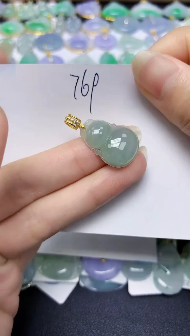 翡翠未镶嵌颈饰天然缅甸翡翠A货