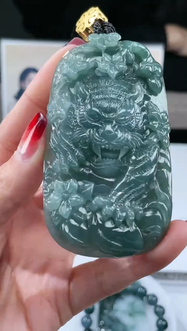 【闪购商品】定制翡翠未镶嵌不退不换CMH1件-A