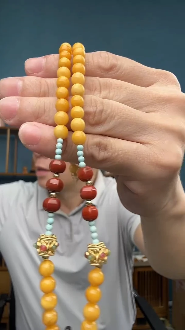 裸石琥珀未镶嵌噜***?6（有瑕介意勿拍）