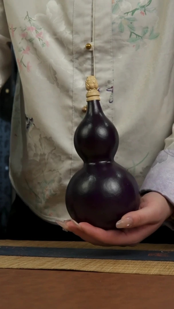 583号 天然热水酒葫芦 一物一拍（有瑕介意勿拍）