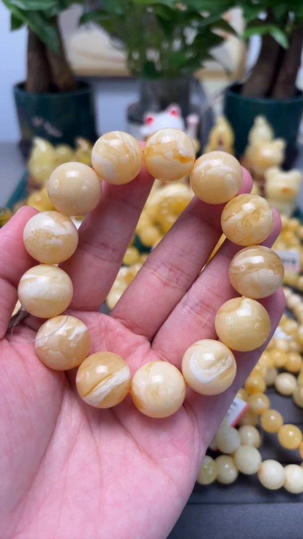 手串琥珀未镶嵌p11臻品白蜡妖孽手串 41.28克 17+mm