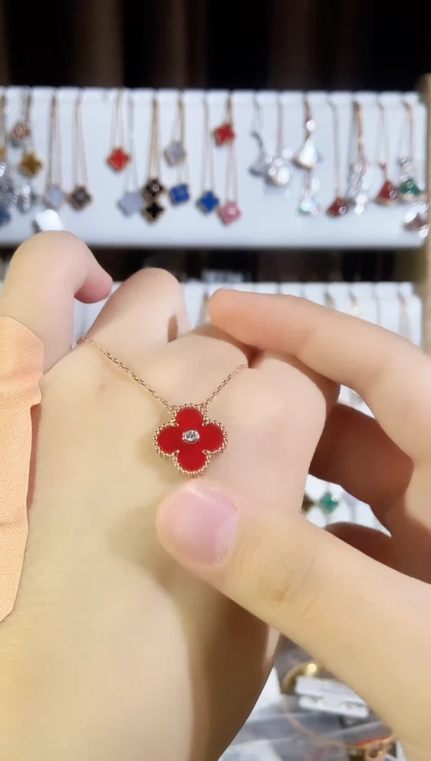 【闪购商品】钻石套链18K金镶嵌钻石k玫红草