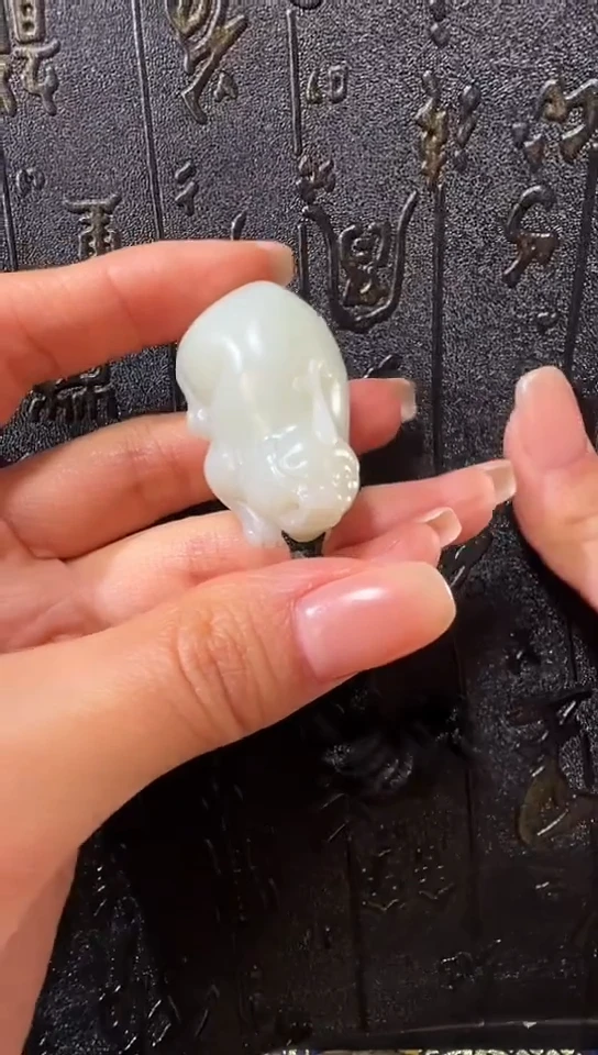 颈饰未镶嵌和田玉11111