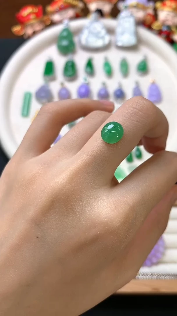 定制翡翠未镶嵌裸石（镶嵌定制）