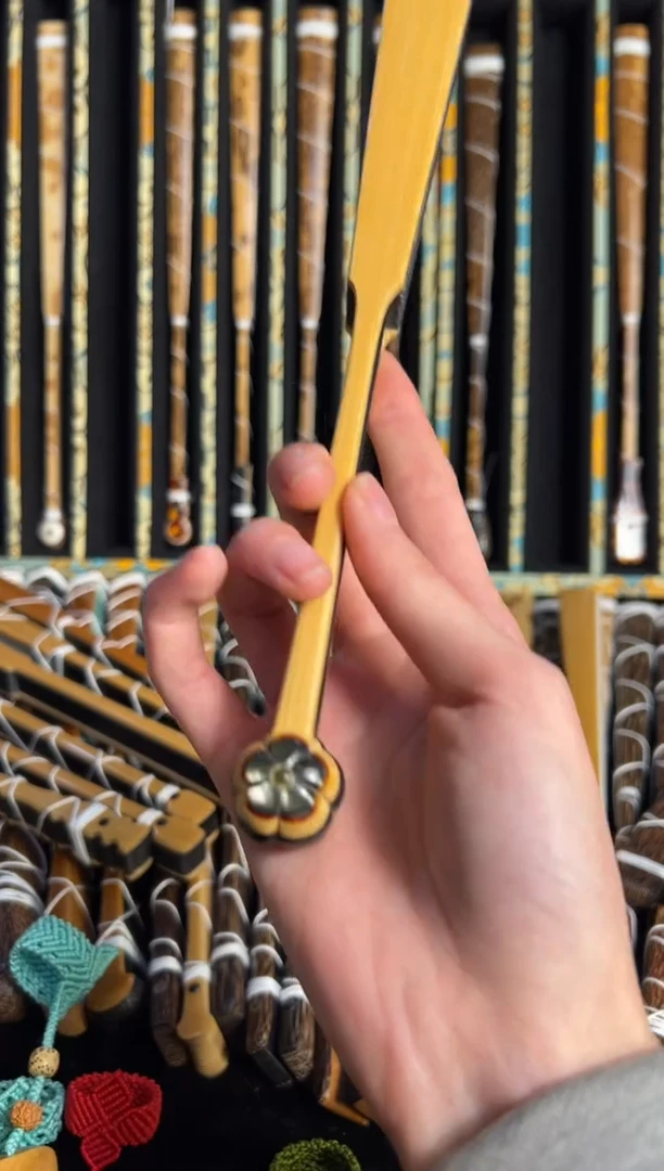 【闪购商品】扇子刘军新玉75寸梅花头铲子