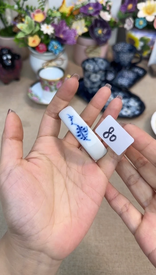 瓷片泡泡家的瓷器真好看