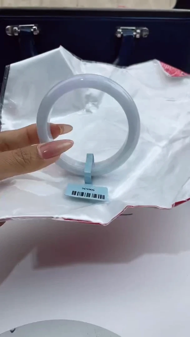 【闪购商品】翡翠手镯未镶嵌翡翠手镯2