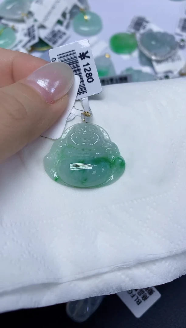 翡翠18K金镶嵌颈饰天然缅甸翡翠A货