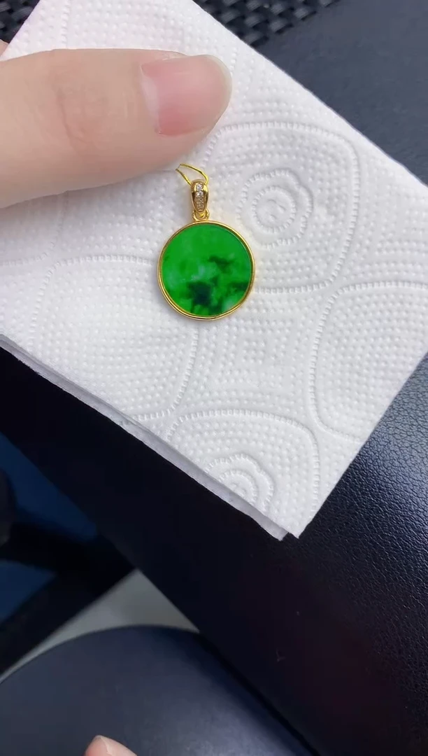 颈饰未镶嵌翡翠天然翡翠缅甸A货