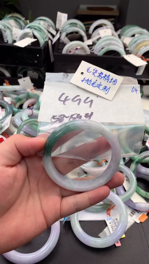 【闪购商品】定制翡翠未镶嵌毛货需精细抛光+多人