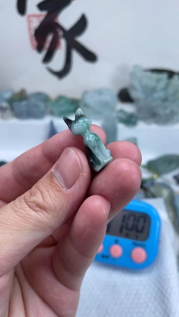 【闪购商品】翡翠摆件未镶嵌猫咪