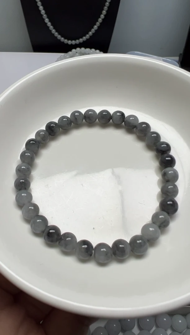 散珠翡翠纯天然缅甸A货翡翠卡6.3冰乌鸡，28颗