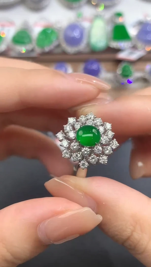 颈饰18K金镶嵌翡翠143-戒指