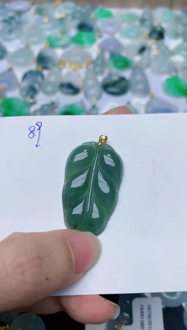 【闪购商品】翡翠颈饰18K金镶嵌89天然翡翠A货