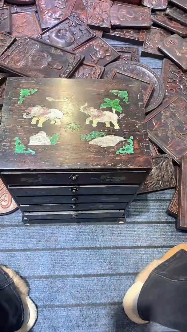 木紫檀雕刻一物一拍