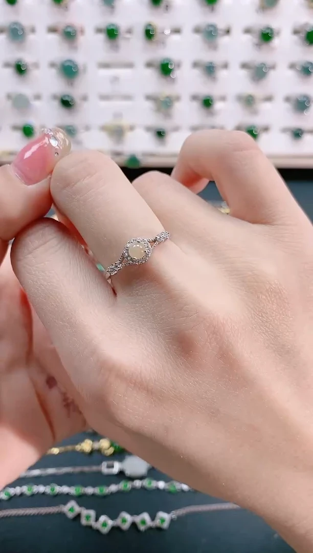 【闪购商品】翡翠戒指银S925镶嵌 天然翡翠