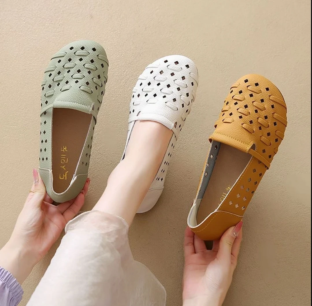2025夏季镂空薄款透气夏季休闲风豆豆鞋软底牛筋底高质感穿搭