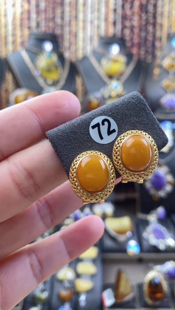 银S925镶嵌琥珀耳饰耳钉