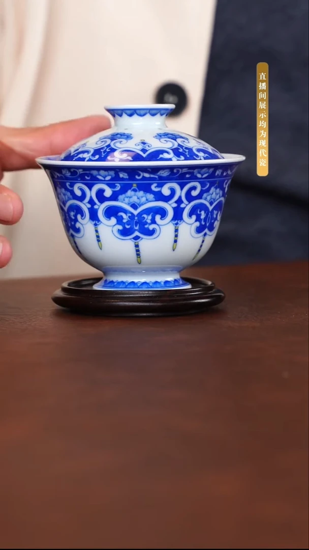 堂钟正窑陶瓷青花蝶恋花盖碗