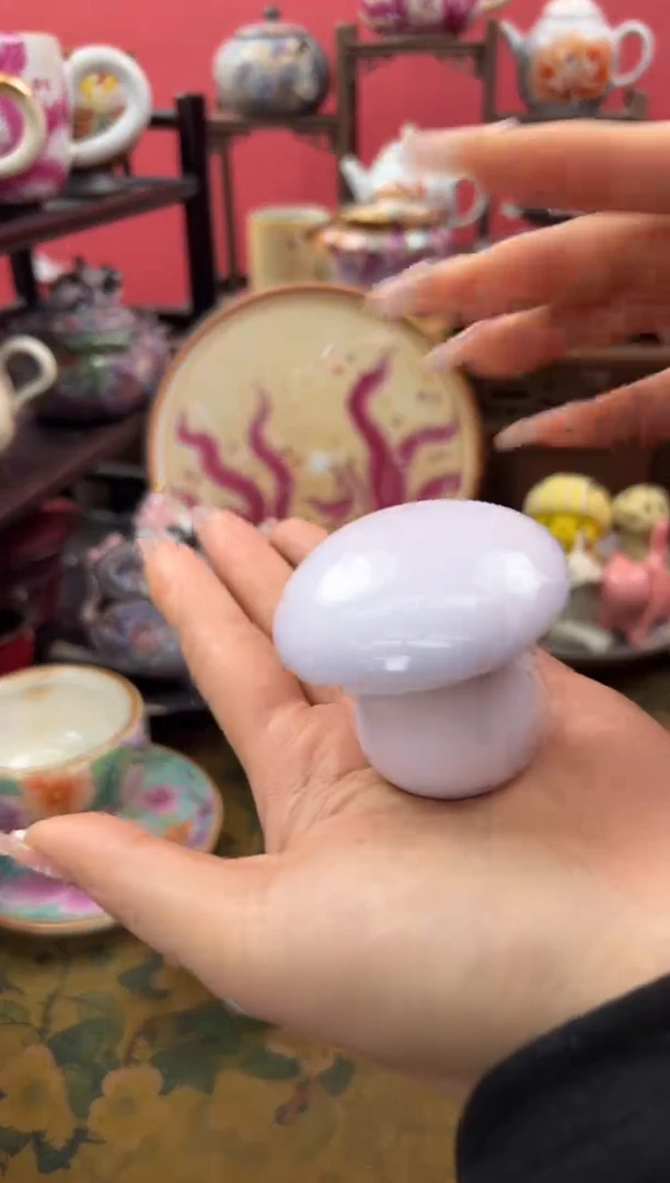 【闪购商品】器州紫罗兰青瓷蘑菇盖置