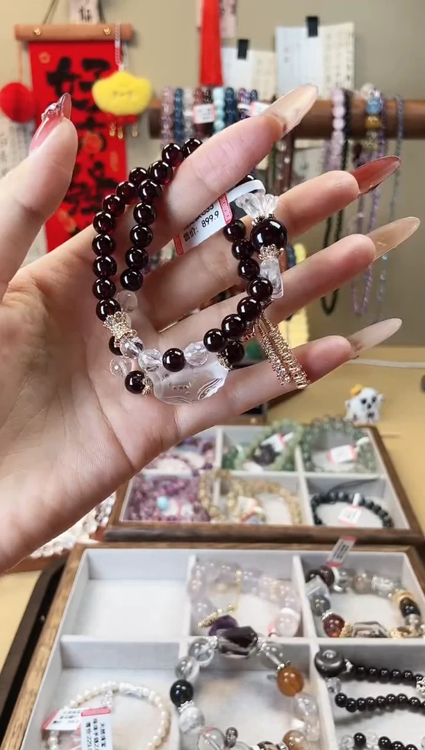 【闪购商品】石榴石手链合金g33高定石榴石设计款