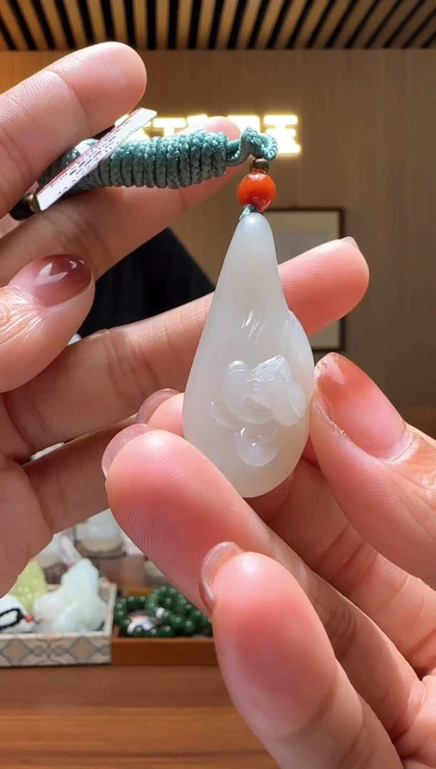 颈饰未镶嵌和田玉NG