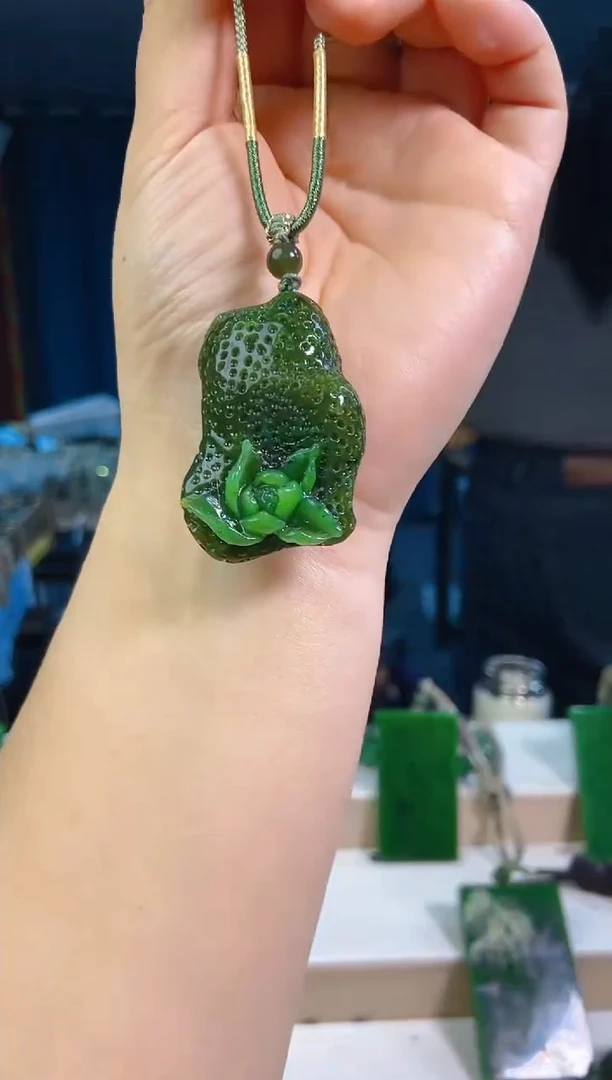 【闪购商品】和田玉挂件未镶嵌1