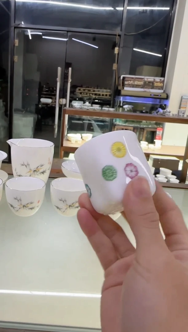 【闪购商品】瓷片言泥言泥言泥@YN