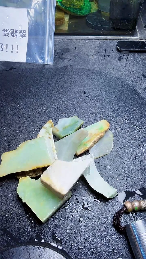 未镶嵌挂件翡翠圣*士天然翡翠088