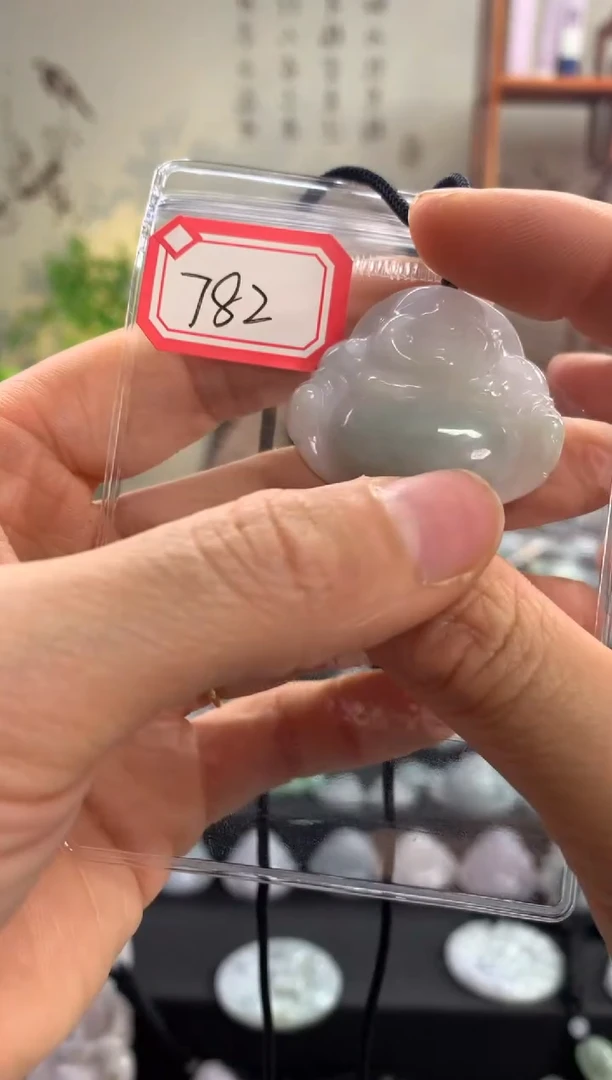 【闪购商品】翡翠颈饰未镶嵌佛公782