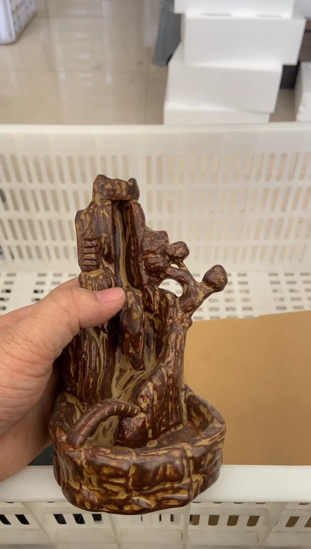 无运费险有瑕疵的摄影的产品有使用过的痕迹有点脏介意勿拍