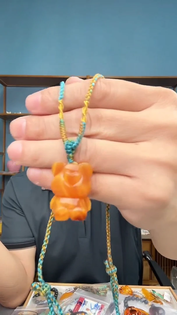 裸石琥珀未镶嵌心****婧55（有瑕介意勿拍）