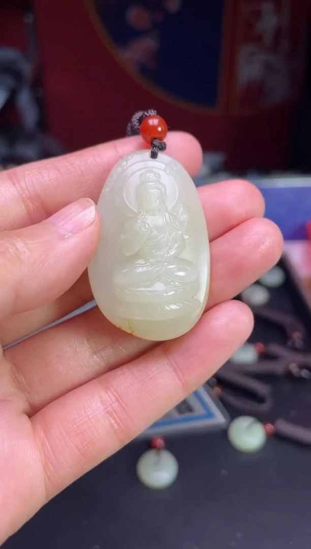 颈饰未镶嵌和田玉1