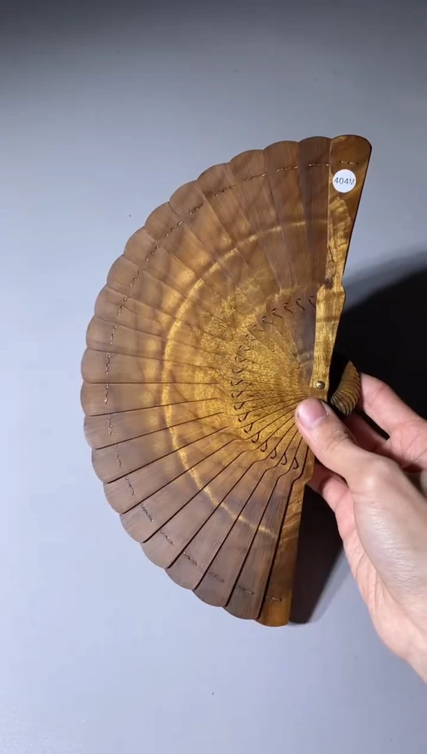 【闪购商品】金丝楠木雕404号15cm金丝楠木小叶桢楠扇子