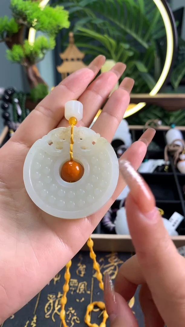 【闪购商品】和田玉颈饰未镶嵌博古玉石新疆和田玉-