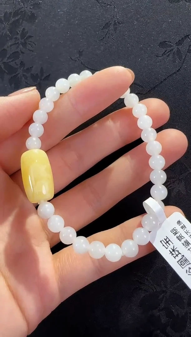 未镶嵌手链和田玉设计款