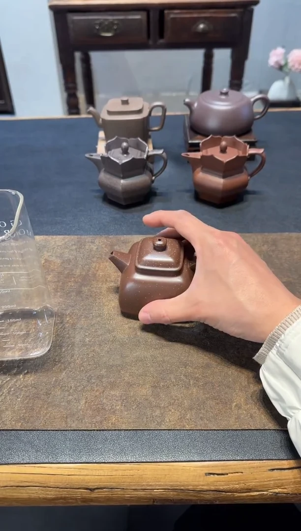 茶壶紫砂向***！四方坦然铺砂