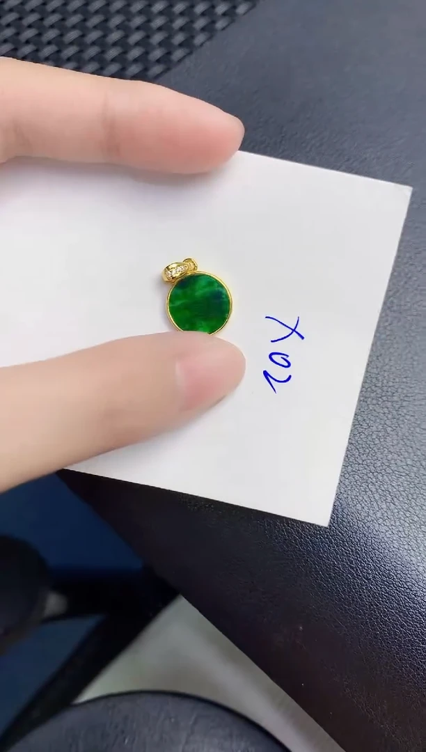 颈饰未镶嵌翡翠天然翡翠缅甸A货