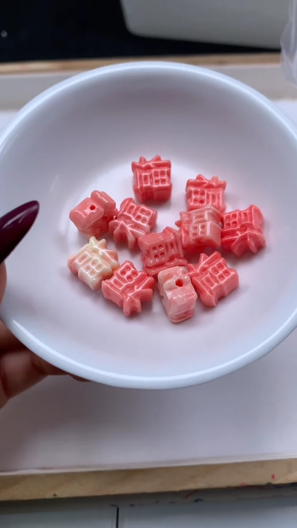 未镶嵌散珠拼合珍珠（马贝珠）M797女皇贝 福字12*7mm 4个6.8元