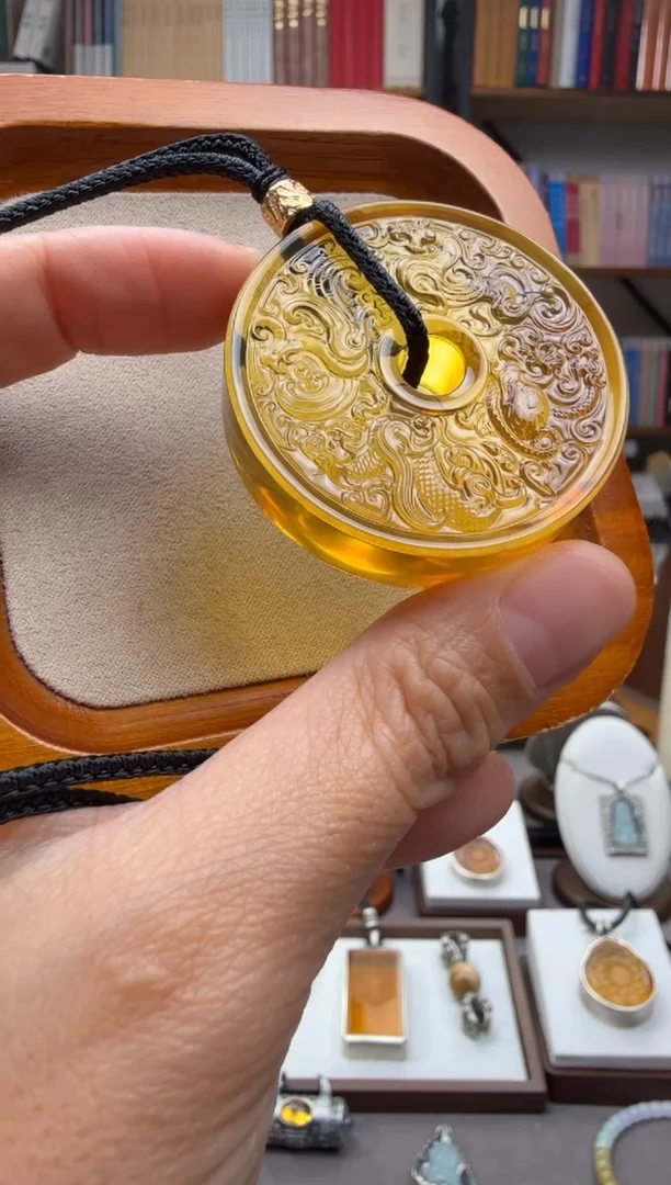 琥珀颈饰未镶嵌轩*四神兽